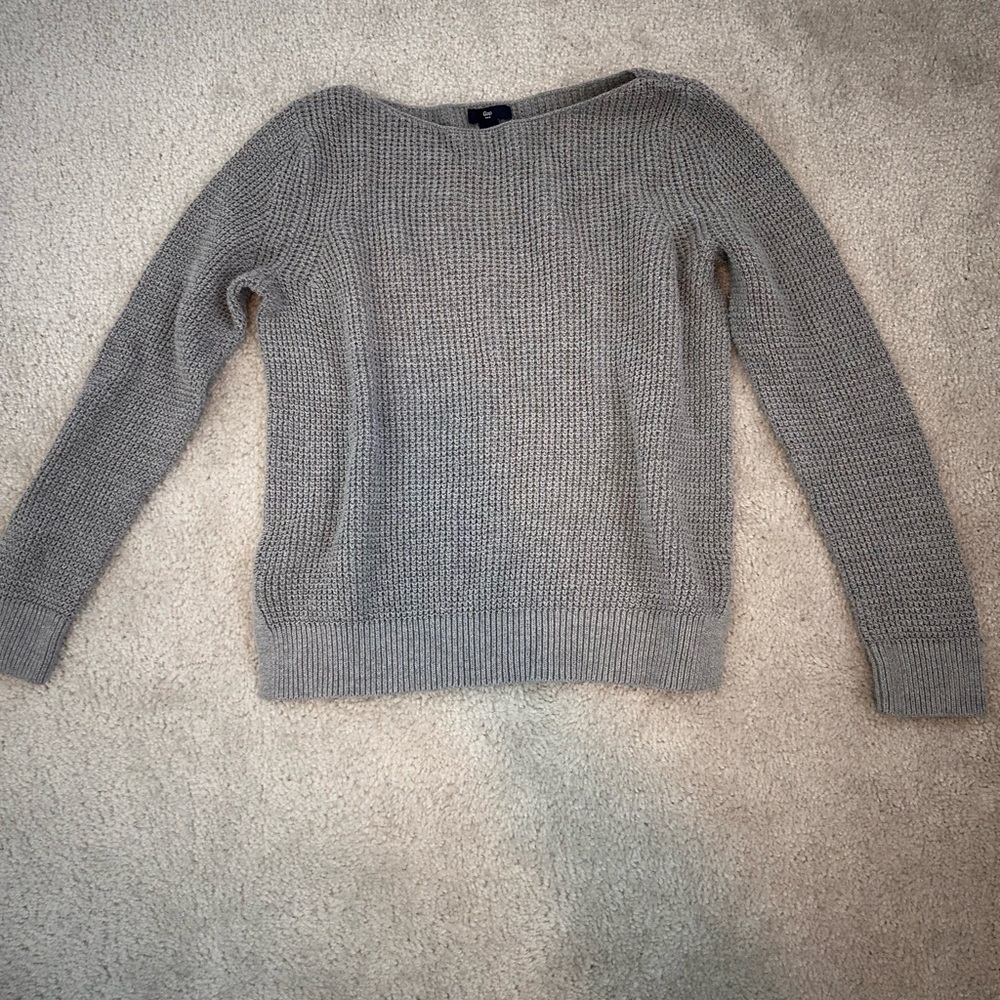 GAP Women's Grey Crew Neck Sweater size M